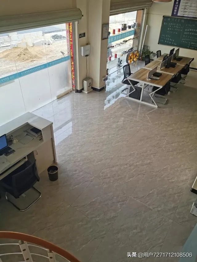 第一批90后奔三倒计时，哪个瞬间，觉得自己已不再年轻？