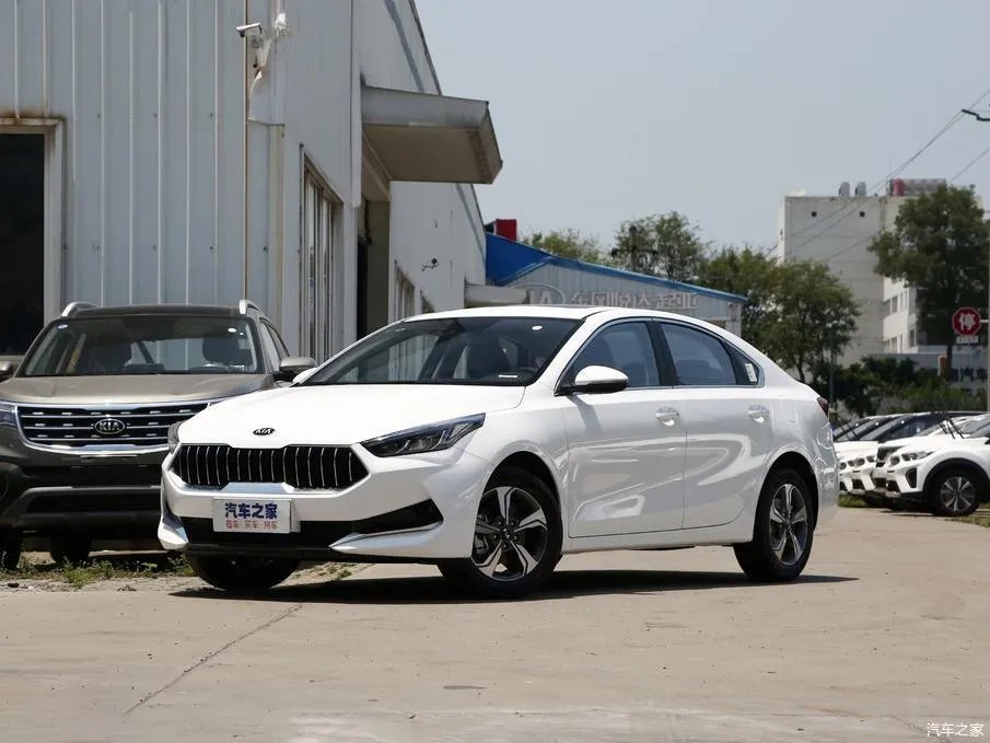 【行情调查】江门地区起亚K3购车优惠1万,最低首付三万多