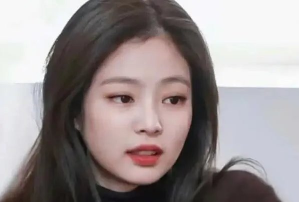 blackpink成员个人资料介绍:金智秀/金珍妮/朴彩英/LISA(人气高)