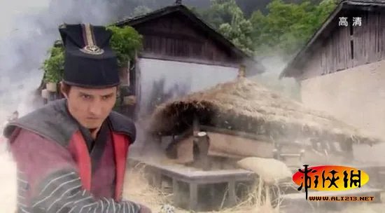 新《笑傲江湖》穿帮镜头 这腰带淘宝买的吧？