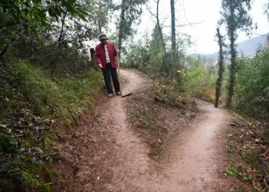 8旬老人被称愚公 被称愚公的原因是什么?