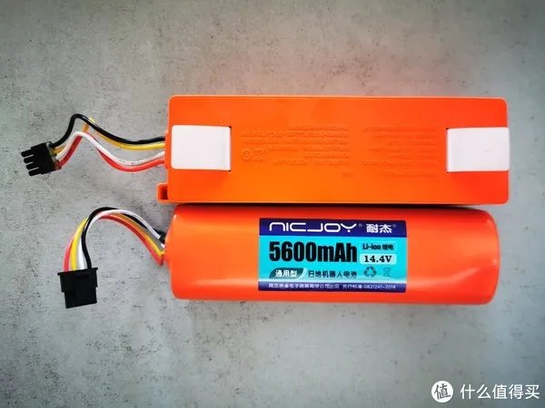 三年后，小米扫地机器人更换电池和使用状态