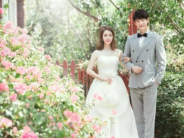 一般婚纱照多少钱合适 拍婚纱照注意事项