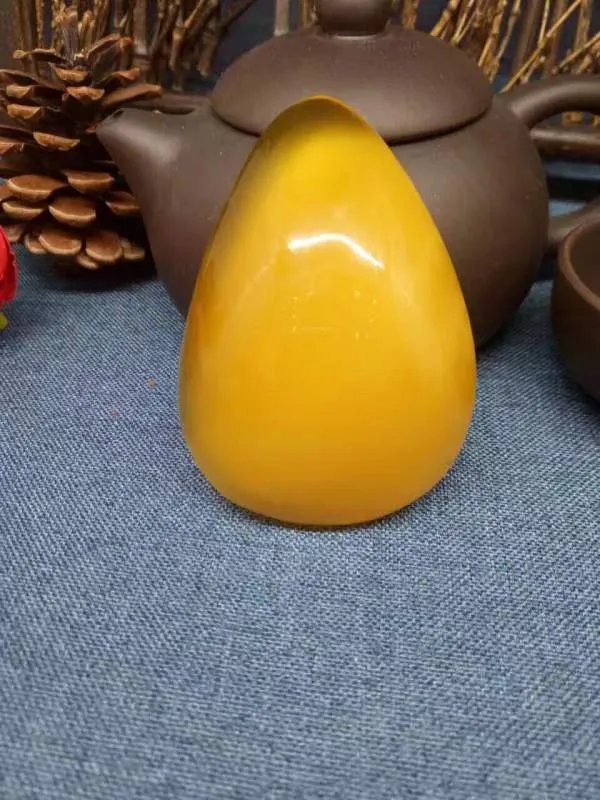 琥珀蜜蜡，你是怎么佩戴的，戴错了可是要出大事的