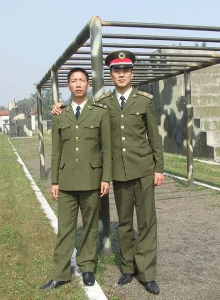 战友聚会通知了,没有参加聚会的这些人是什么心态呢?