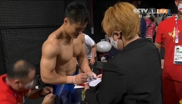 东京奥运会闭幕了，你认为中国最火的是哪位冠军？