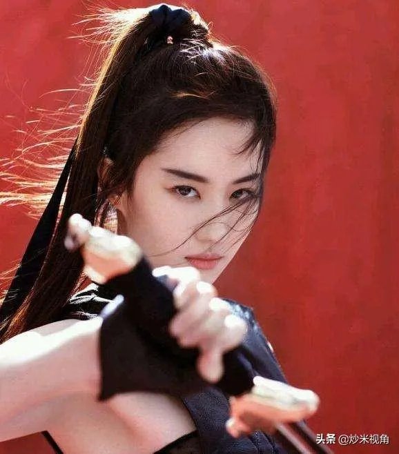 花木兰参军那么多年，为什么没有人发现她是女儿身？