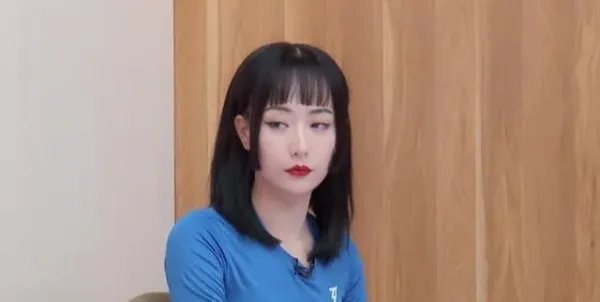 宁静看到白冰的“公主切”建模为啥会很惊讶?