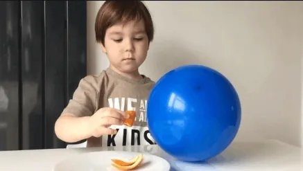 剥完橘子不要碰气球，还有什么看似不起眼，但很危险的东西？