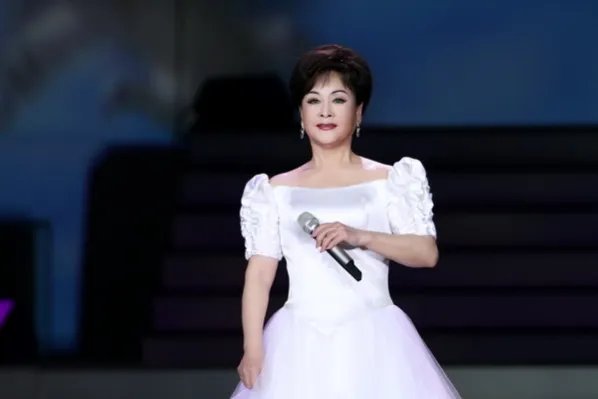 前门情思大碗茶原唱