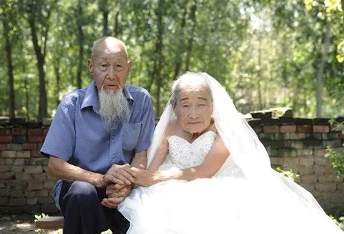 钻石婚是多少年   钻石婚送什么礼物实用