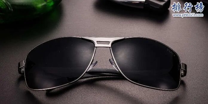 中国有哪些墨镜牌子比较好？十大国产墨镜品牌排行榜