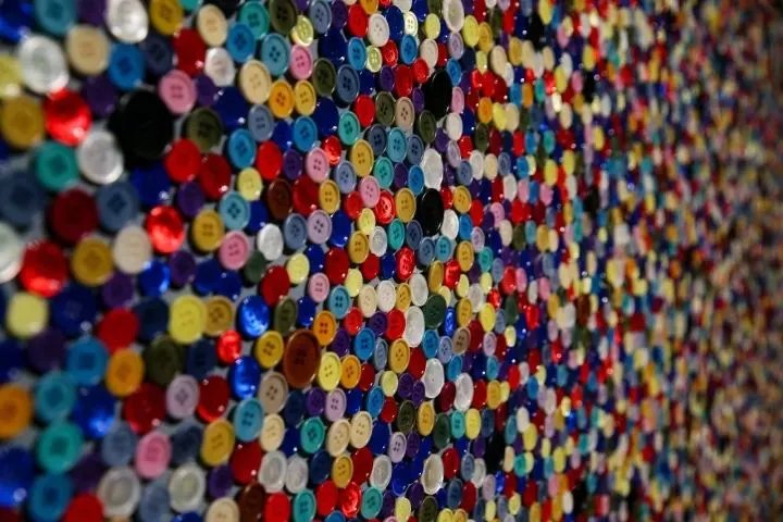 绅士外表下的叛逆,感受老顽童Paul Smith的英式幽默!