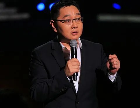 张绍刚最后一期非你莫属将曝离开去向 称主持人不是唯一身份