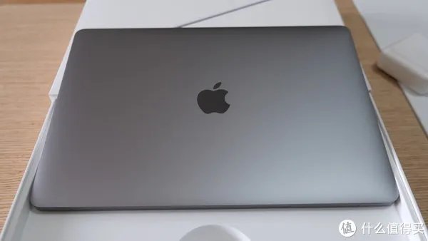 终于升级了我的14款mac book pro到新款mac了