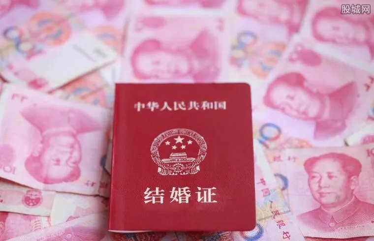 小伙凑彩礼钱偷车 2018结婚彩礼钱多少合适