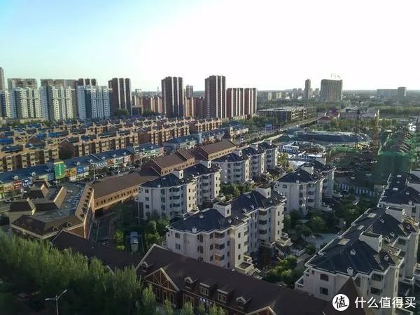 靠意念飞行到底有多玄乎？亲身体验UDrone意念无人机