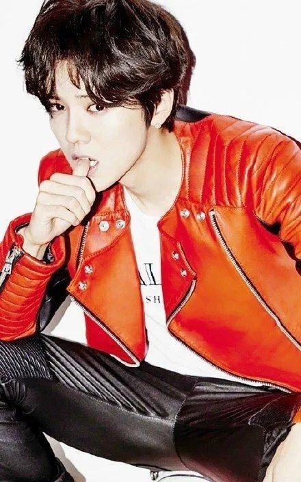 鹿晗恐高不坐飞机，去韩国都是怎么去的？