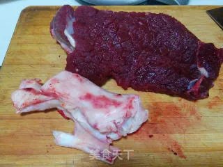 【西红柿炖牛肉】