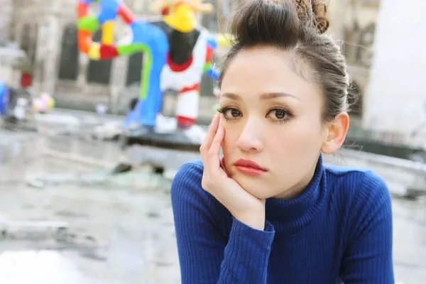 陈乔恩第六年祭奠乔任梁，他们之间的友情为何能固若金汤？