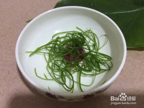 白蛤蒸蛋的做法