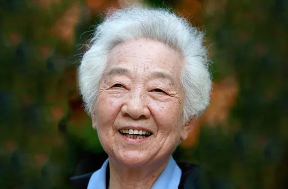 于蓝去世，享年多少岁？