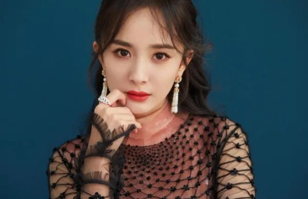 杨幂的个人简介如何？