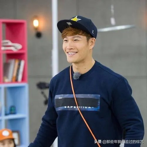 为什么很多人说,金钟国和宋智孝关系很微妙?还说宋智孝喜欢金钟国?