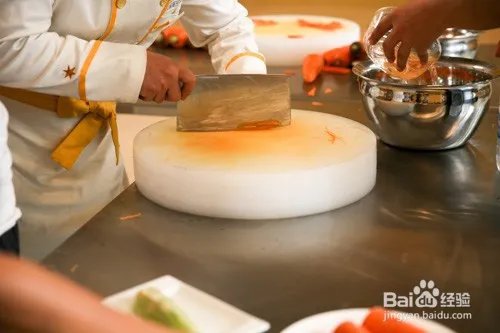 厨师培训班学费多少