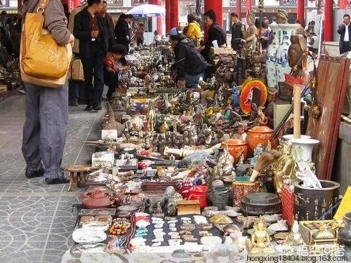 摆地摊需要办地摊证吗?在哪办?