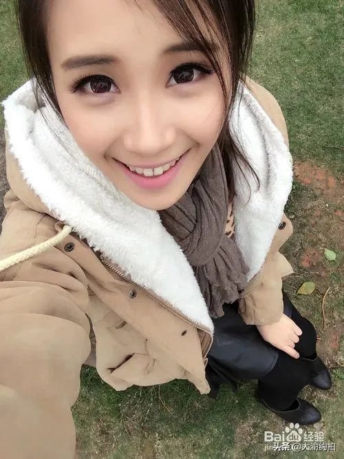 自拍摄影要不要用架子和灯？怎么用？