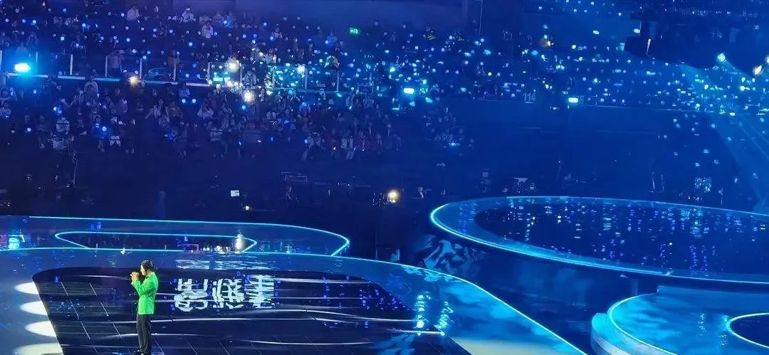 时隔七年F4聚首只有吴建豪在场,主办方是啥操作?