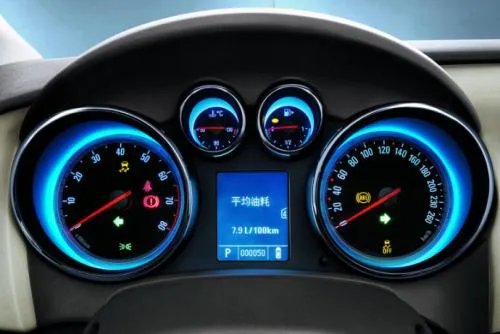 汽车bsd什么意思