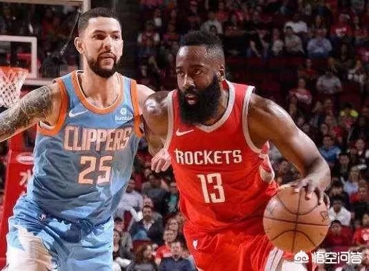 小里弗斯和保罗以及大部分火箭队球员都发生过矛盾和冲突，为什么火箭还要签约他？