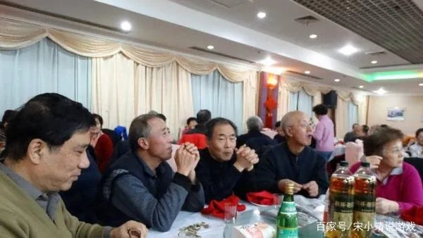 战友聚会通知了,没有参加聚会的这些人是什么心态呢?