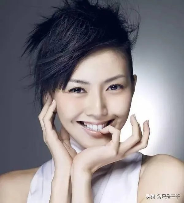 如何评价孙燕姿出道20周年直播？