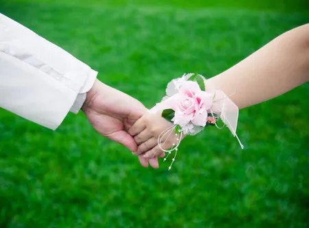 老人当义务红娘 26年促成200余桩婚姻