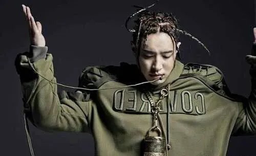 易烊千玺脏辫造型抢眼，脏辫应该怎么编？