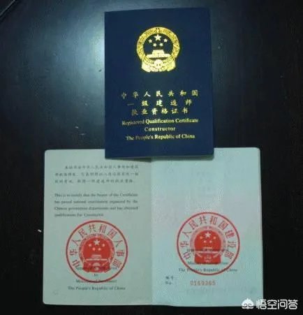 现在的一级建造师这么多，特别是建筑专业，为什么还有这么多单位要证？