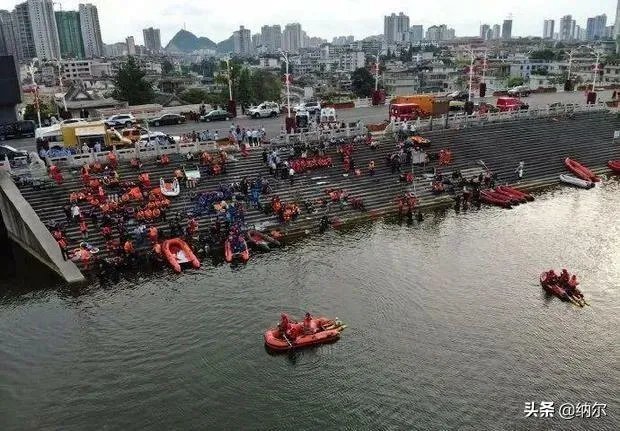 安顺坠湖公交车司机将车开入湖中，事件中的高考生无法高考，这之后会怎么处理？