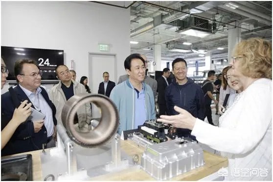 记者探访贾跃亭美国造车工厂，没有任何生产设备，仅一名员工打卡，你怎么看？