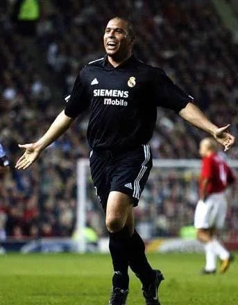 你看过的哪场足球比赛堪称一个人的表演赛？