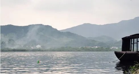 李白的古诗《汪赠伦》全文是什么？