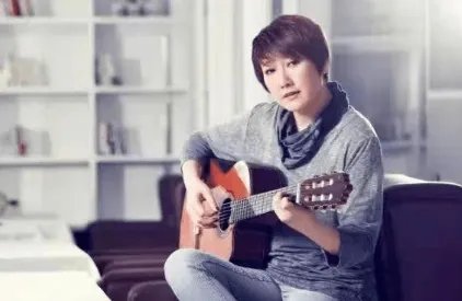 成方圆离婚后为何不再结婚?如今宁愿住养老院,前夫王刚说出原因,啥原因?