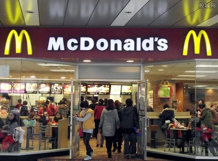 麦当劳网红酱返乡 火爆全美的四川辣酱回国遇冷