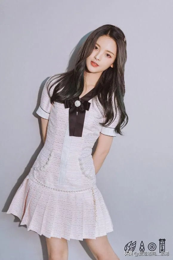 气哭孟美岐的“划水怪”陈姝君，真的能幸运成为第二个杨超越吗？