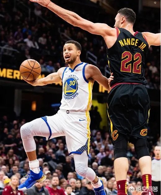 勇士129-105骑士，库里42+7+9，命中9记三分球，如何评价这场比赛？