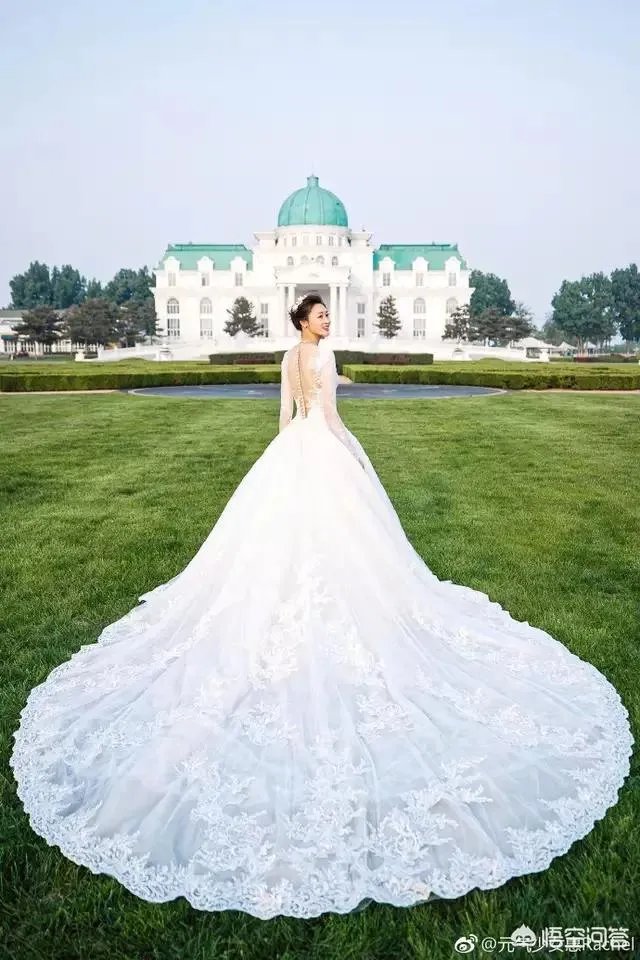 惠若琪微博晒法国旅游照，你觉得怎么样？