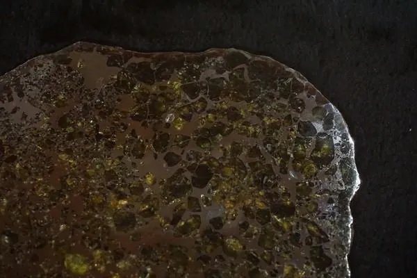 吉林陨石坠落瞬间犹如白昼，陨石如果坠落在城市会造成多大的破坏力？