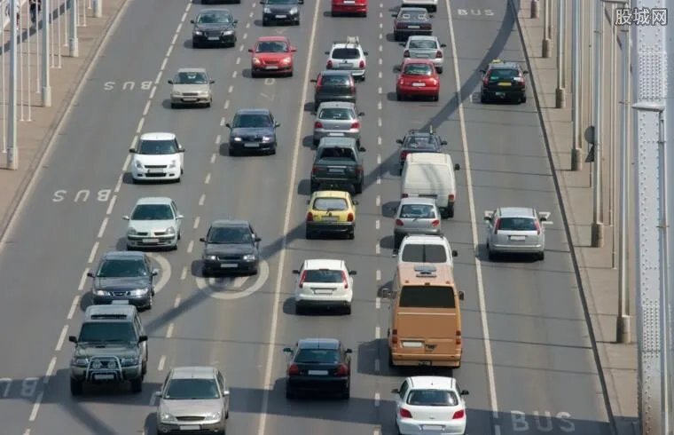 莫桑比克汽车失控 莫桑比克汽车失控原因揭秘